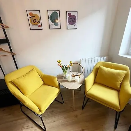 Flowers - Metro - Wifi Lejlighed *